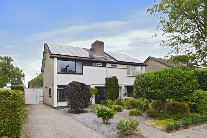 Aziëlaan 24 in Son en Breugel Foto