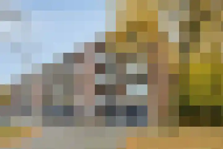 Azuurweg 170 in Tilburg