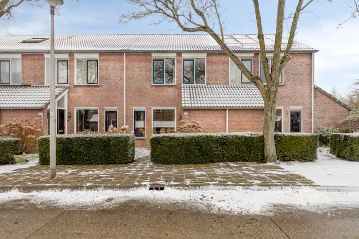 B.A.A. Engelbertinklaan 132 en Oldenzaal foto