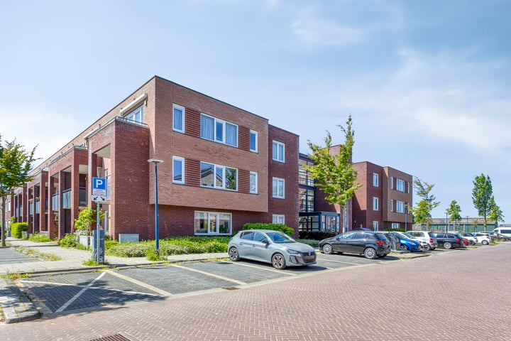 B.G.J. Berntzenstraat 59 dans Sassenheim photo