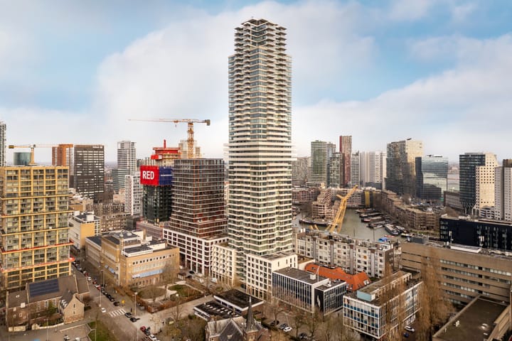 Baan 46T in Rotterdam foto