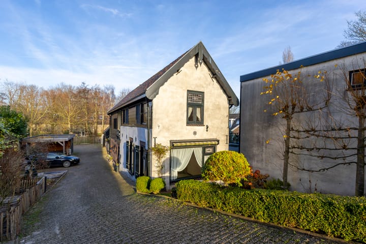 Baanhoek 249 in Sliedrecht Foto