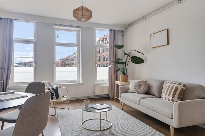 Baarsstraat 39-1 in Amsterdam photo