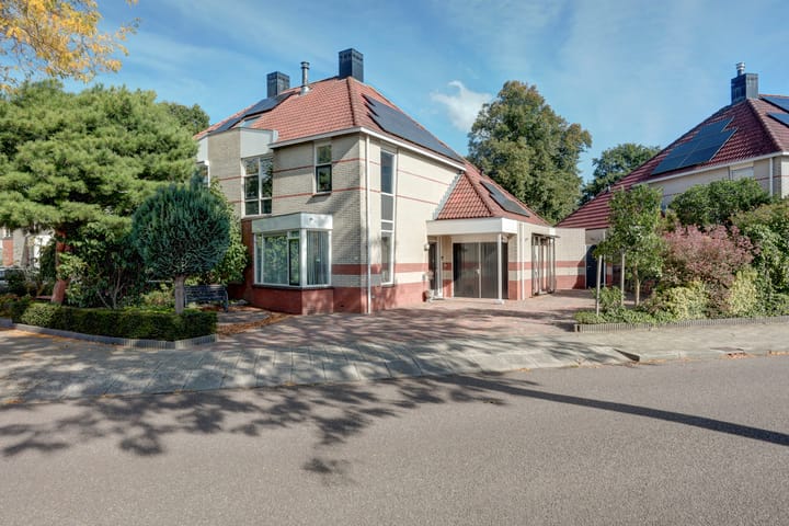 Bachdreef 11 en Harderwijk foto