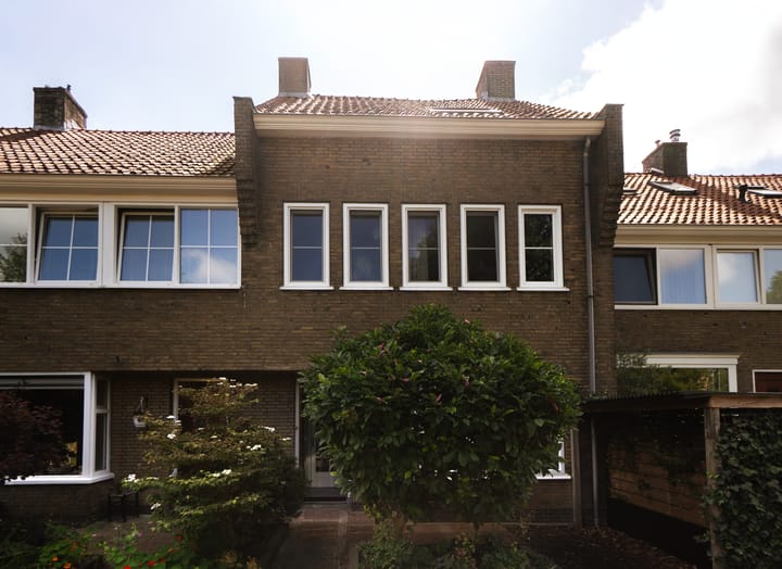 Bachkade 14 in Groningen foto