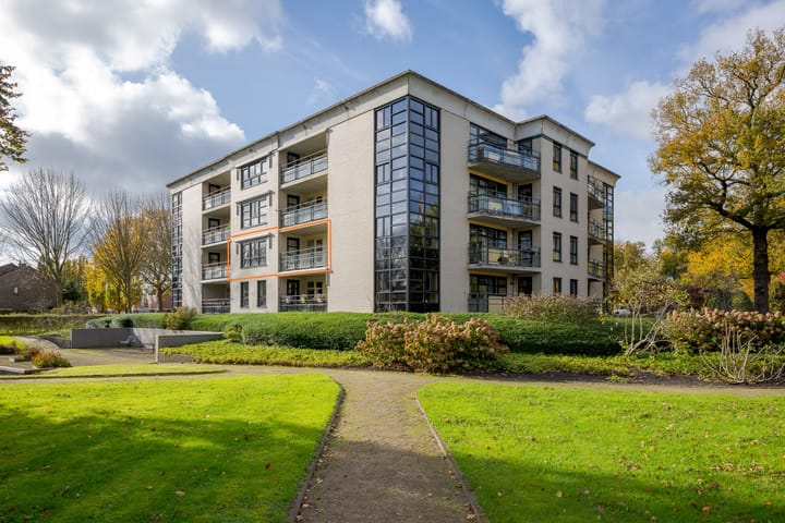 Badhuisstraat 17 dans Voorschoten photo