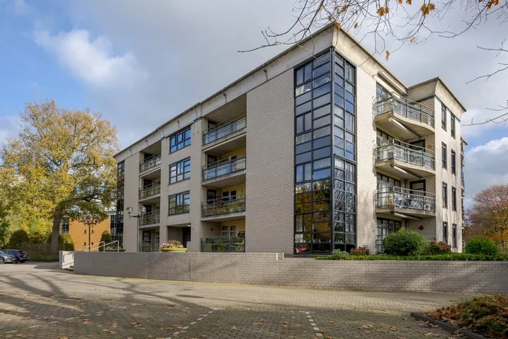 Badhuisstraat 17 Voorschoten thumbnail 8