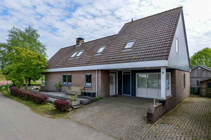 Badhuisweg 15 in Warder photo