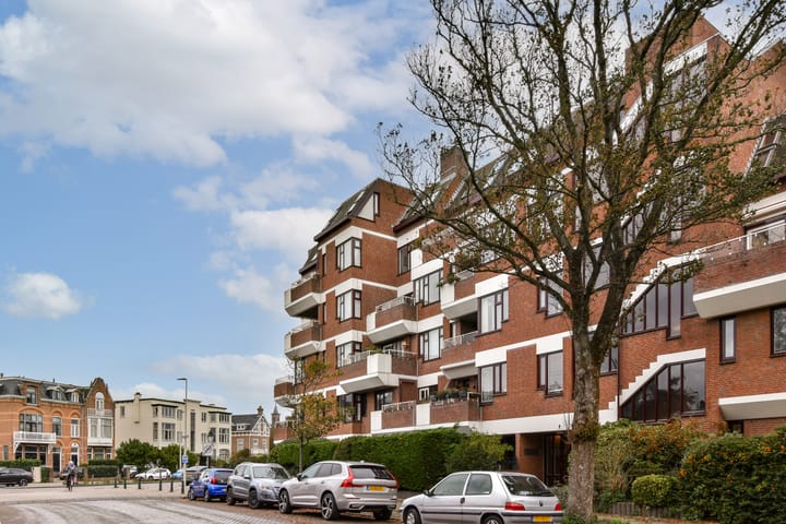 Badhuisweg 58C in 's-Gravenhage photo