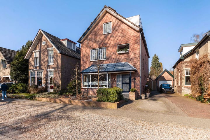 Badhuisweg 86 in Apeldoorn Foto