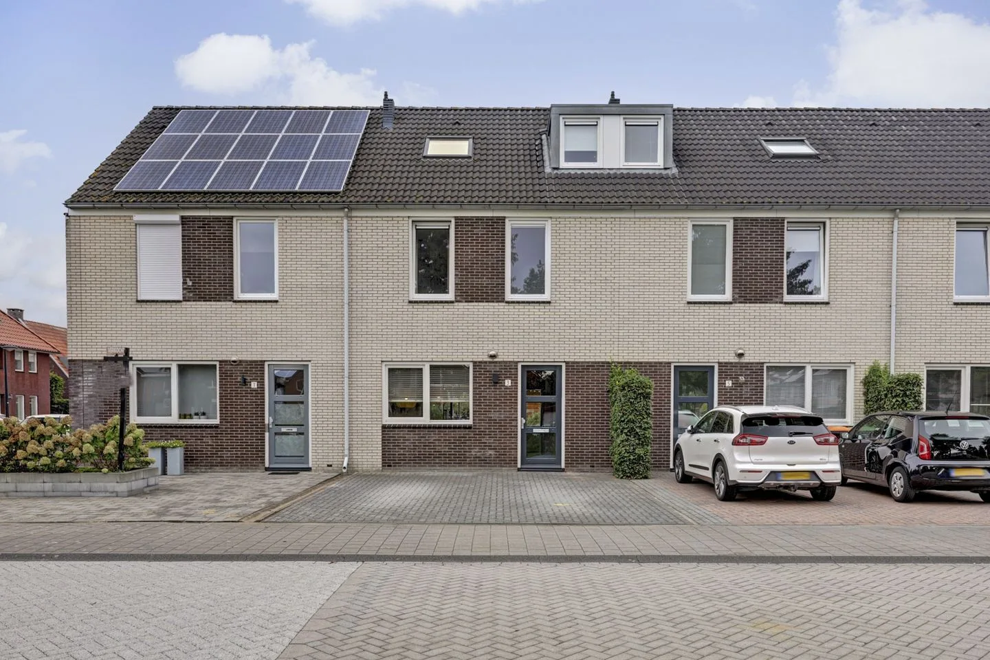 Baksteen 3 Dronten foto 2