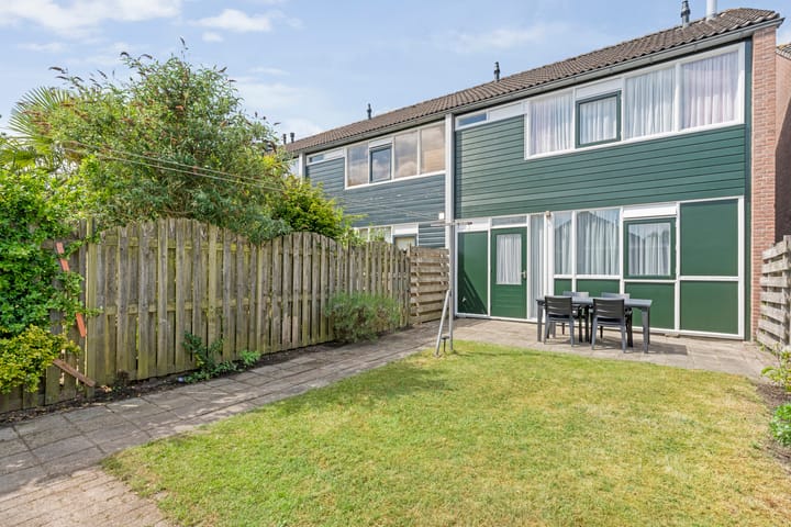 Balingerbrink 57 en Emmen foto