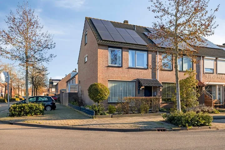 Bandeliersberg 219 Roosendaal