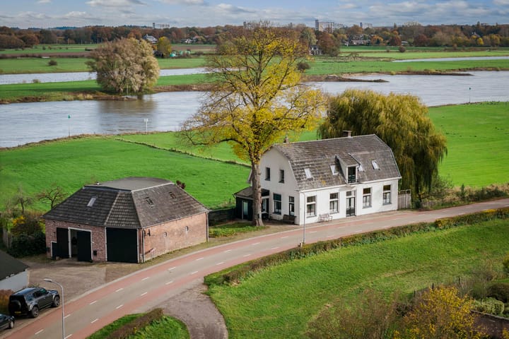 Bandijk 20 in Terwolde Foto