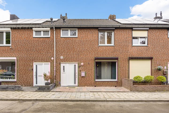 Banruwe 51 in Maastricht foto