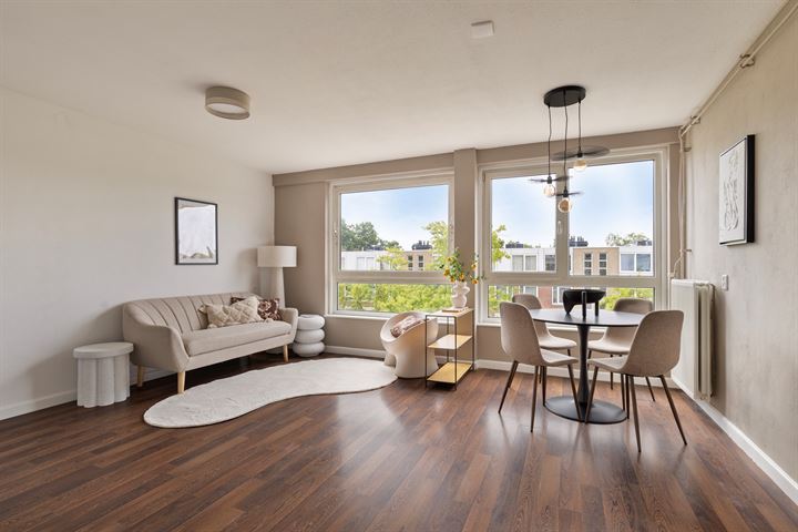 Barbusselaan 31 in Amsterdam Foto