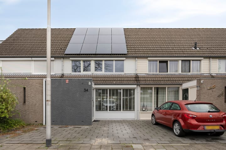 Barendrechtstraat 34 en Tilburg foto