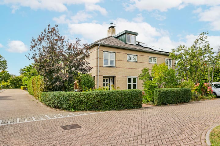 Baron van Brakellstraat 5 in Rijswijk (GLD) foto