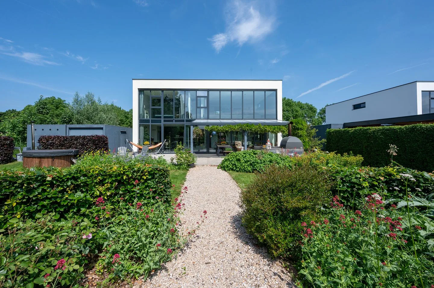 Baron van Keverbergweg 47 in Almere