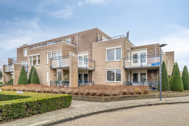 Baron van Leefdaelstraat 36 in Beek en Donk Foto