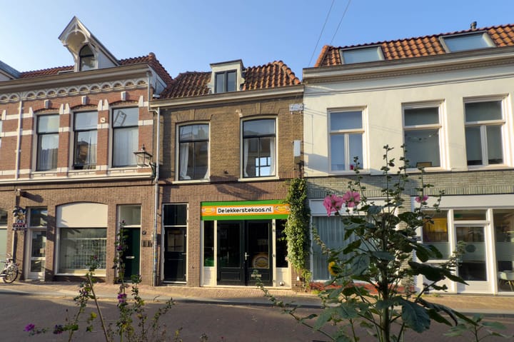 Barrevoetestraat 12B dans Haarlem photo