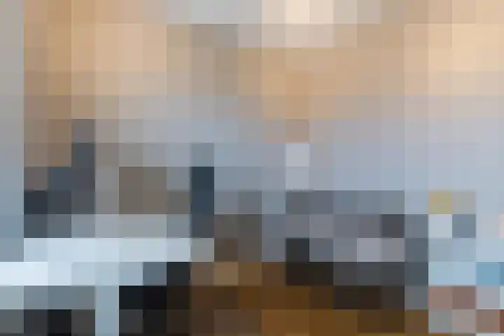Bart van der Leckhof 64 Diemen thumbnail 24