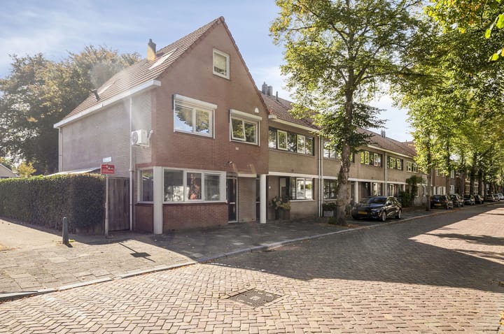 Bavelselaan 56A in Breda Foto