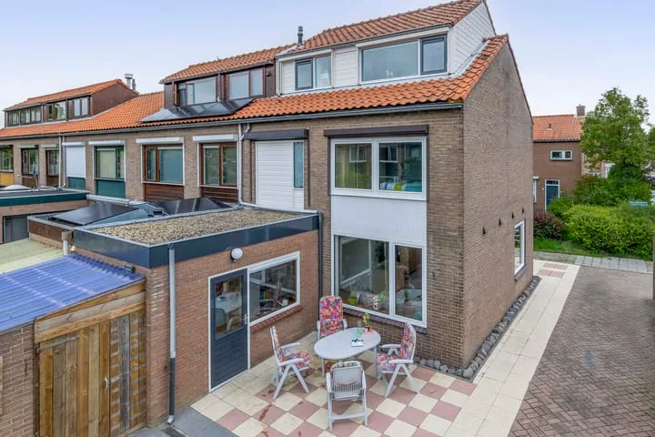 Beatrixplein 1 Zwartewaal thumbnail 45
