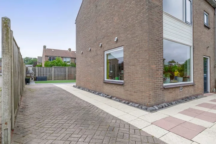 Beatrixplein 1 Zwartewaal thumbnail 46