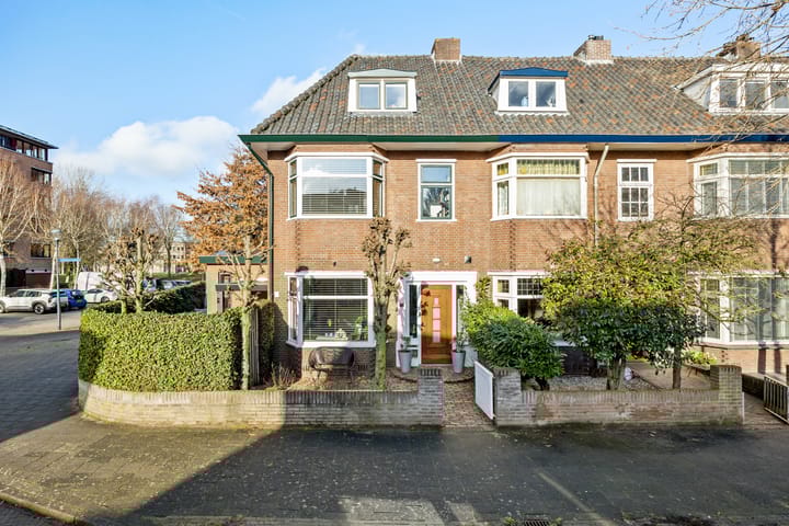 Beatrixstraat 1 dans Breda photo