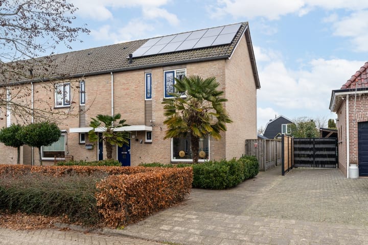 Beatrixstraat 16 in Sprang-Capelle