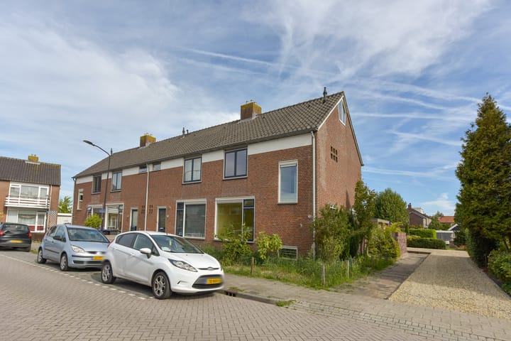 Beatrixstraat 24 dans Wilnis photo