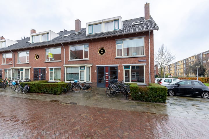 Bedumerstraat 118 in Groningen photo