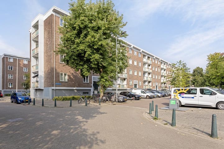 Photo of property Beeningerstraat 55C, Rotterdam