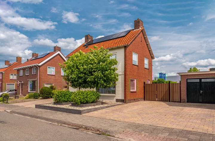 Beertsterweg 7 in Winschoten photo