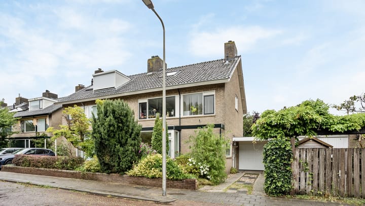 Beetslaan 2 en Voorschoten foto