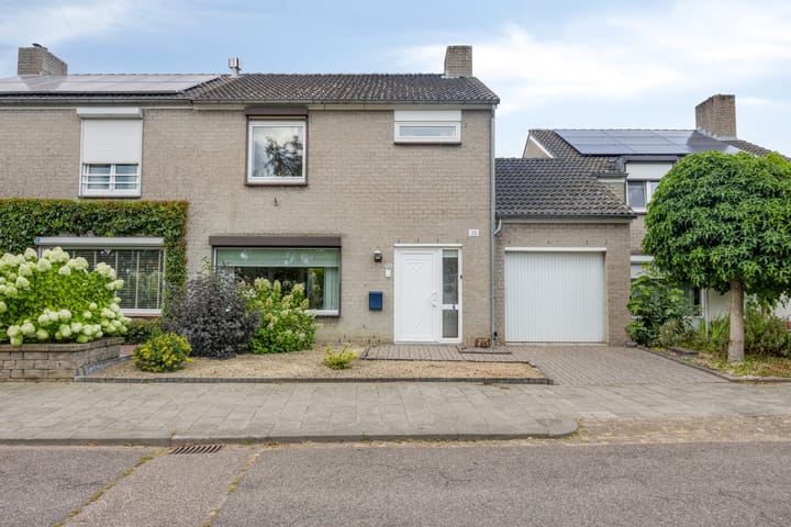 Beezepool 69 in Eijsden