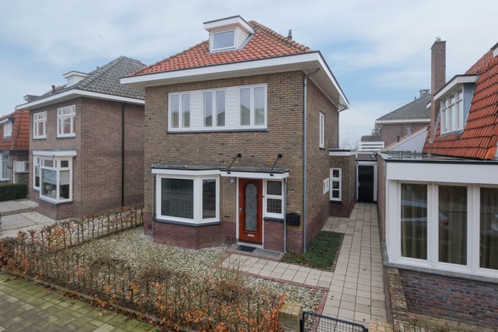 Begoniastraat 11 in Almelo photo