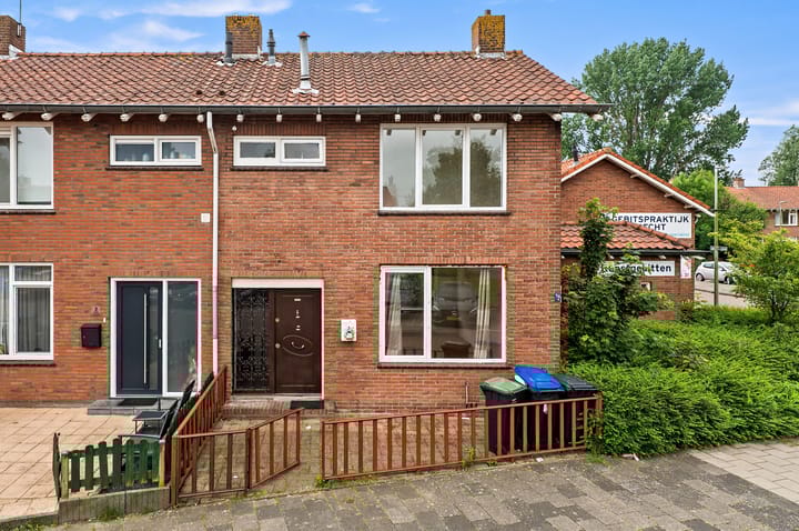 Beinemastraat 1 in Dordrecht Foto