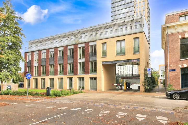 Bellevuelaan 25 in Haarlem photo