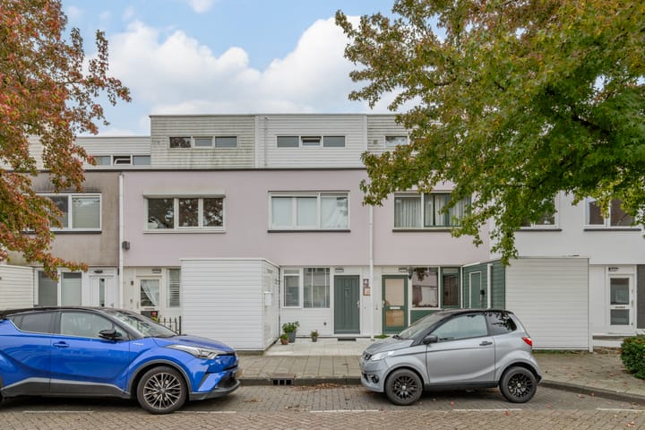 Photo of property Beloegastraat 26, Amsterdam