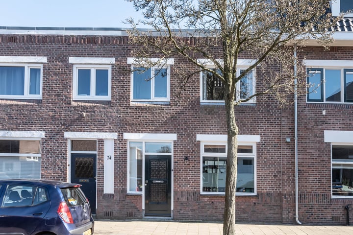Ben Viljoenstraat 72 en Haarlem foto