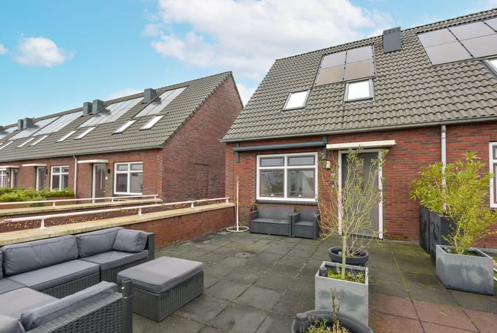 Benedenland 23 in Wilnis