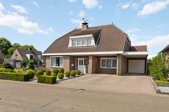 Photo of property Bennebroekweg 11, Vlodrop