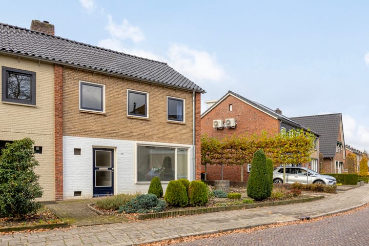 Photo of property Benninkstraat 31, Haaksbergen