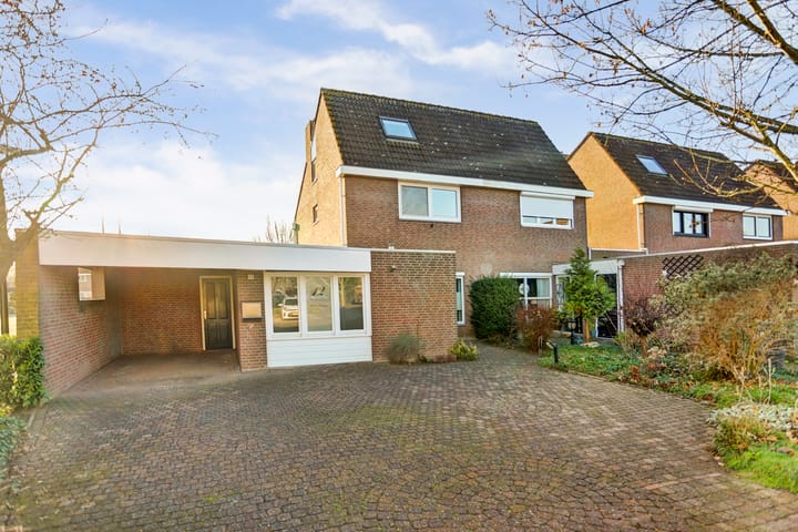 Benraatshoef 12 dans Raamsdonksveer photo