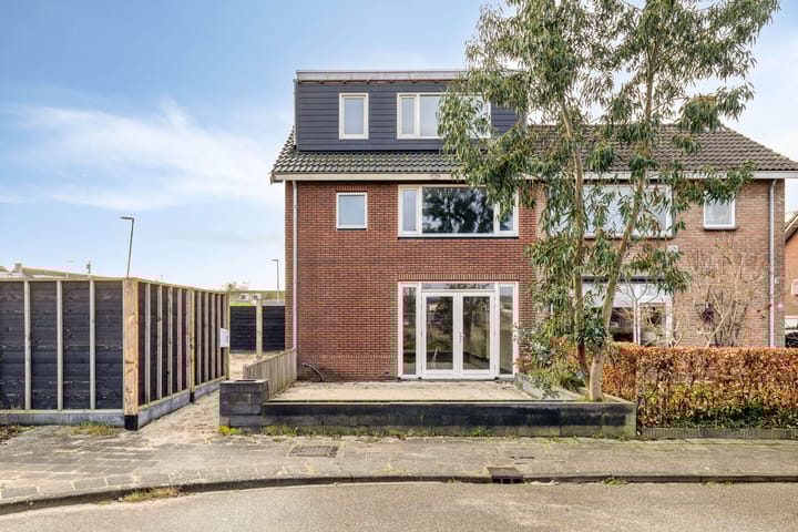 Berberisstraat 12 in Wezep