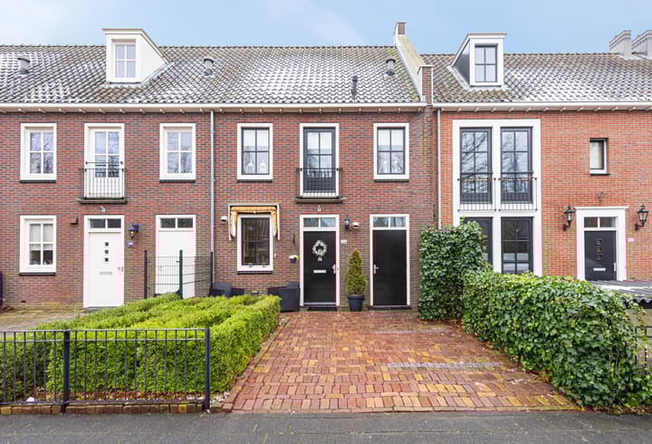 Photo of property Bergenboulevard 124, Amersfoort