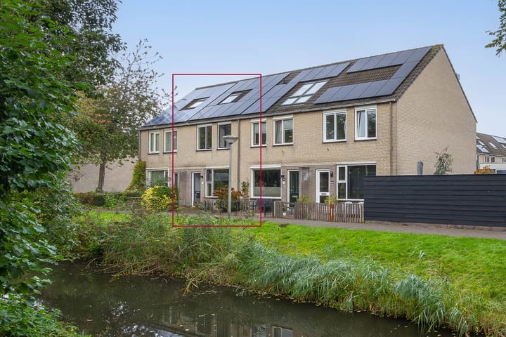 Bergmolen 27 in Alphen aan den Rijn foto