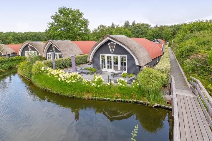 Bergweg 76R-479 in Baars Foto